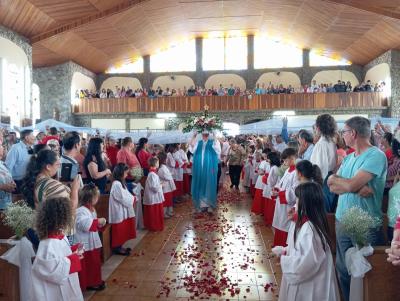 N. Sra. Aparecida - Missa das CrianÃ§as (12/10)